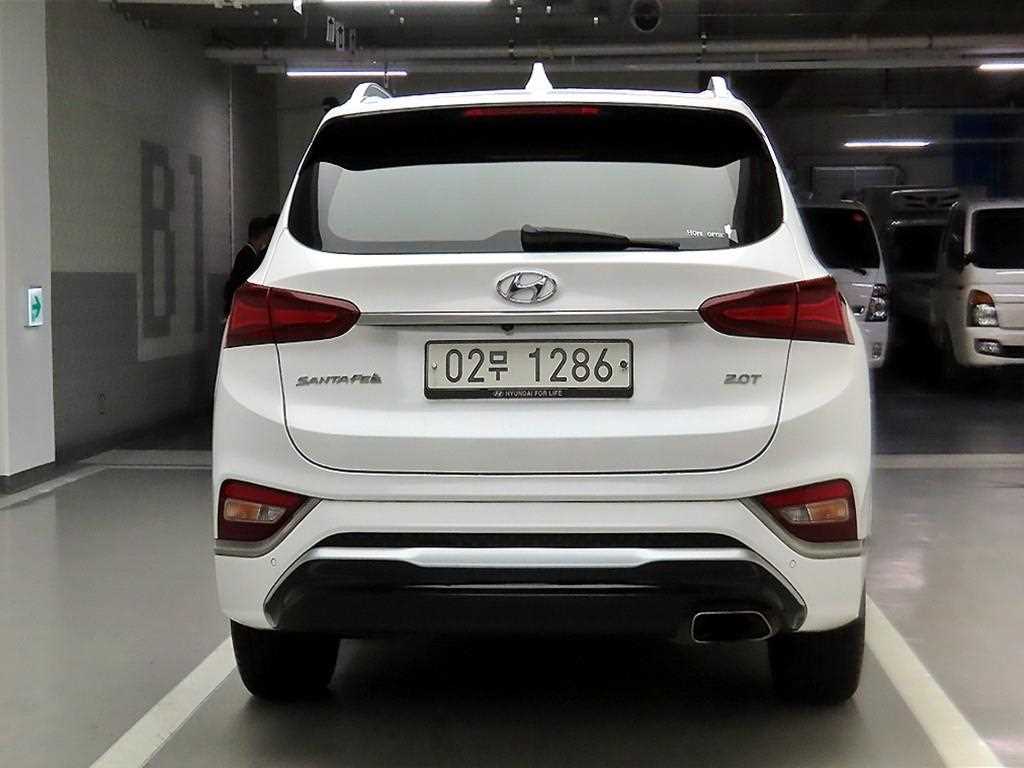 HYUNDAI Santa Fe - Vista 3