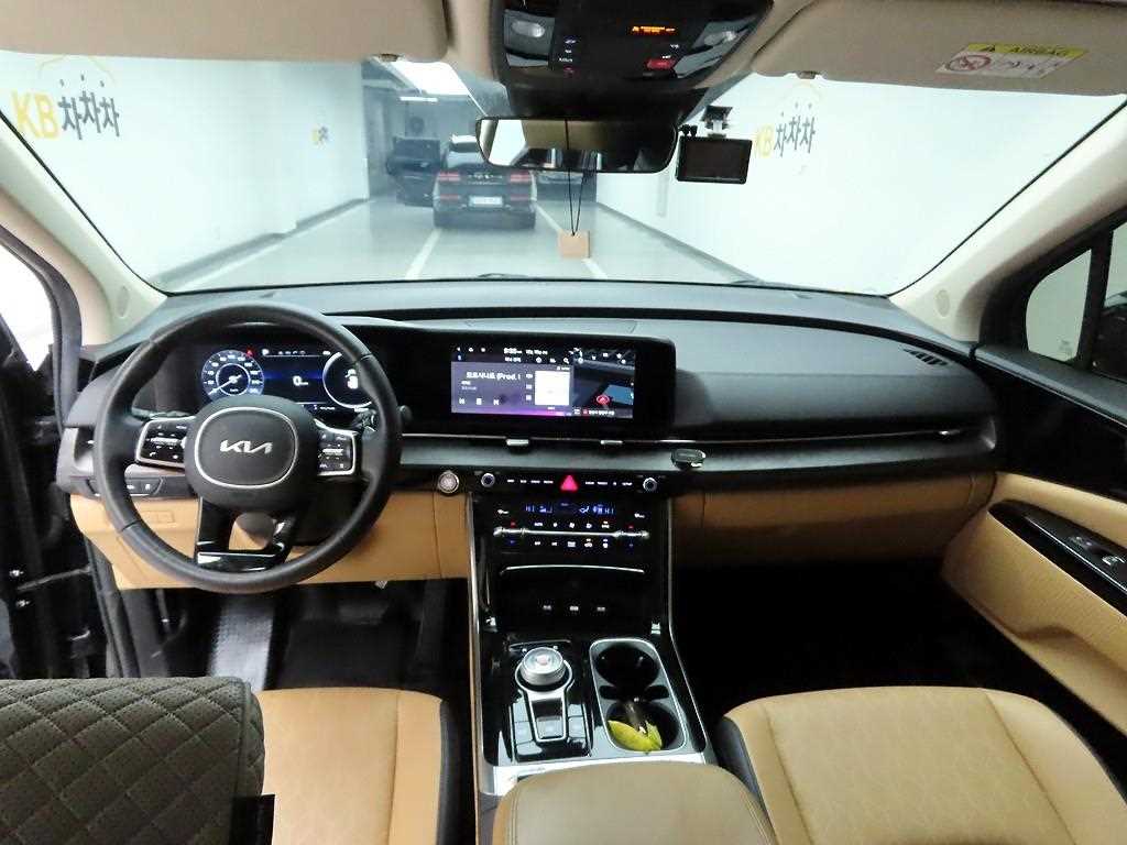 KIA Carnival - Vista 6
