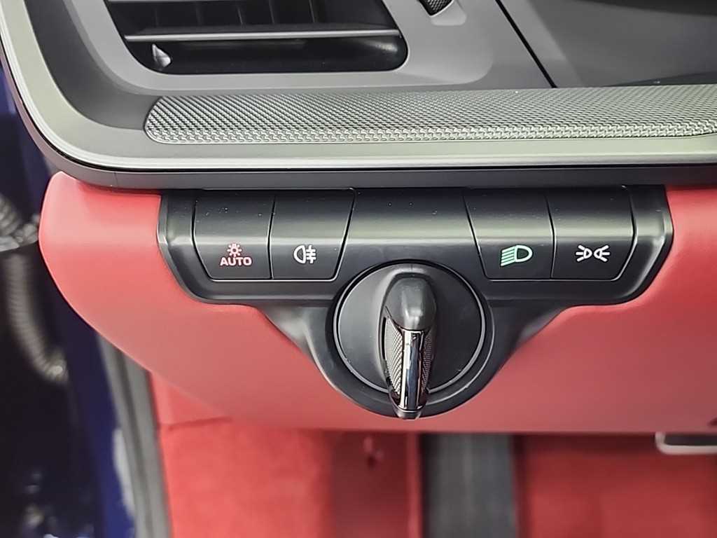 Porsche 911 2024 the color of pearl - Importación desde Corea - HF Imports Iquique - Foto 16