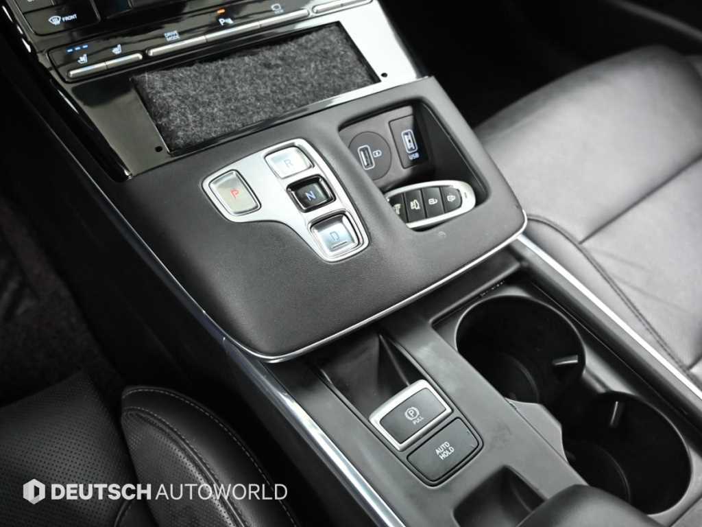 HYUNDAI Grandeur - Vista 9