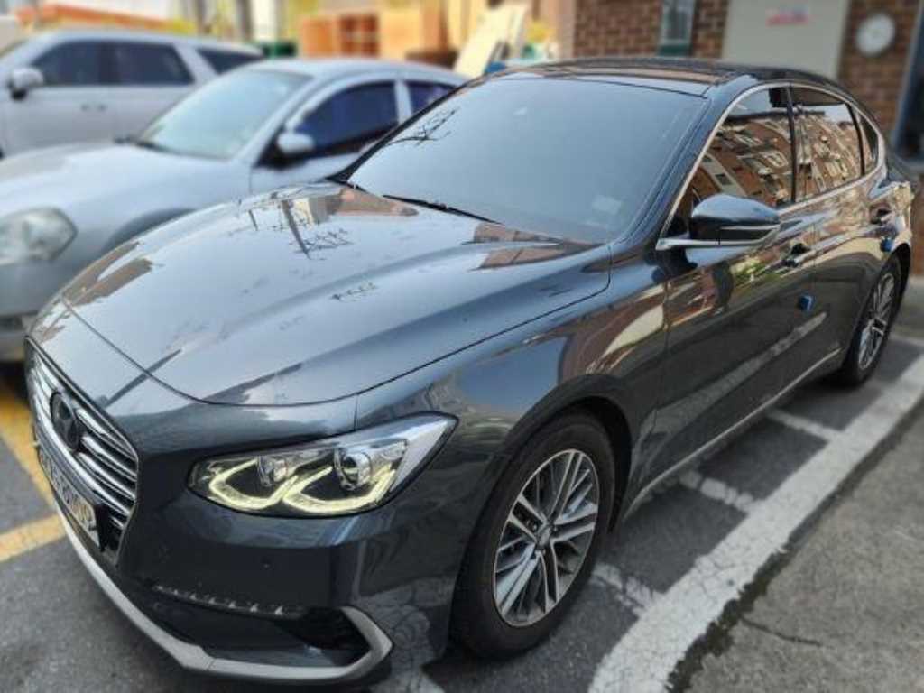 HYUNDAI Grandeur - Vista 2