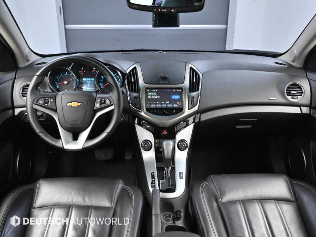 Chevrolet Cruise - Vista 7