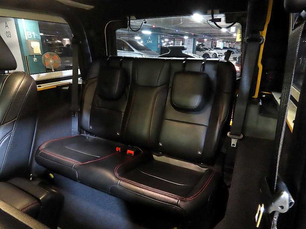 Jeep Wrangler - Vista 7