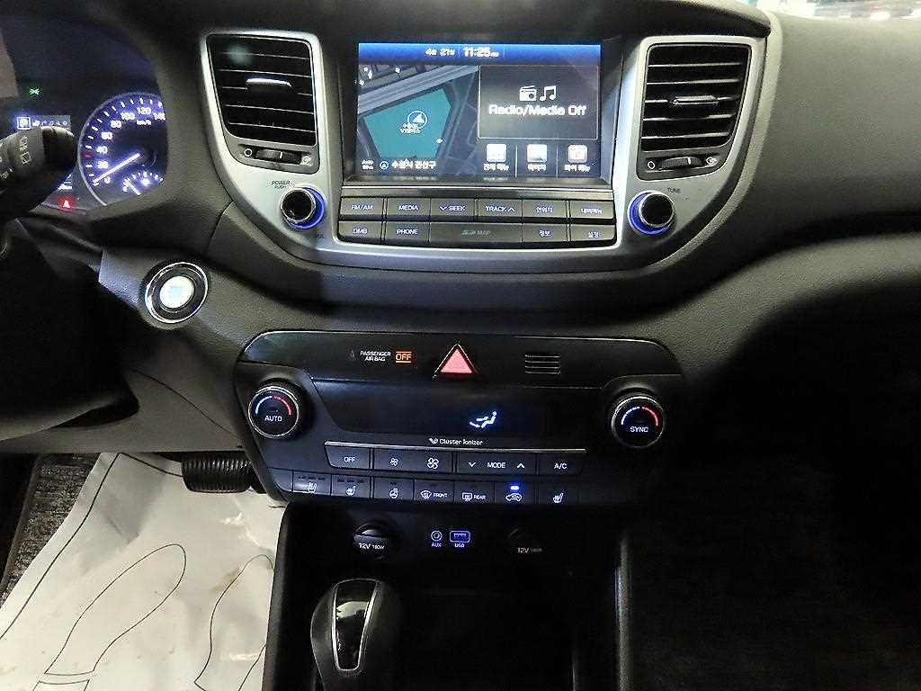 HYUNDAI Tucson - Vista 11