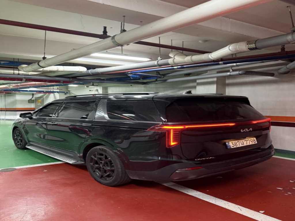 KIA Carnival - Vista 2