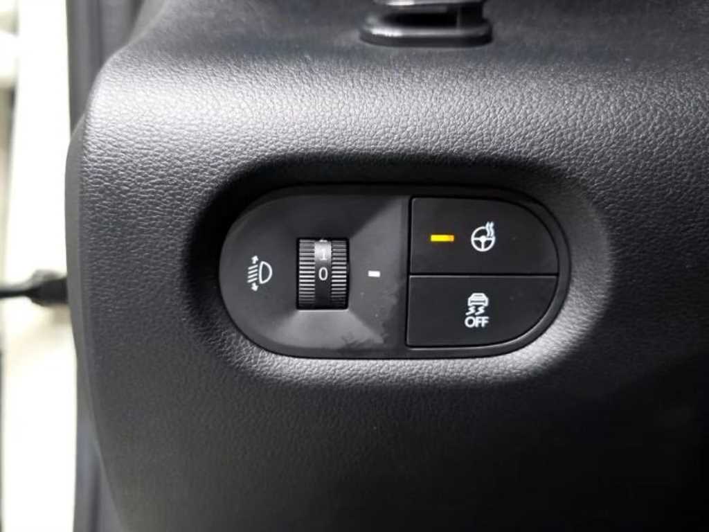 HYUNDAI Casper - Vista 10