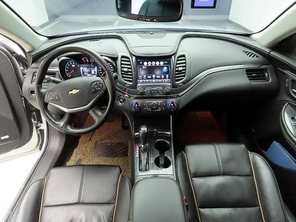Chevrolet Impala - Vista 8