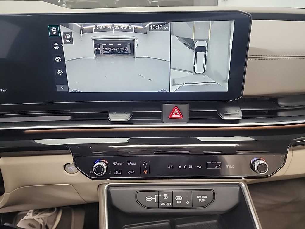 KIA Carnival - Vista 10