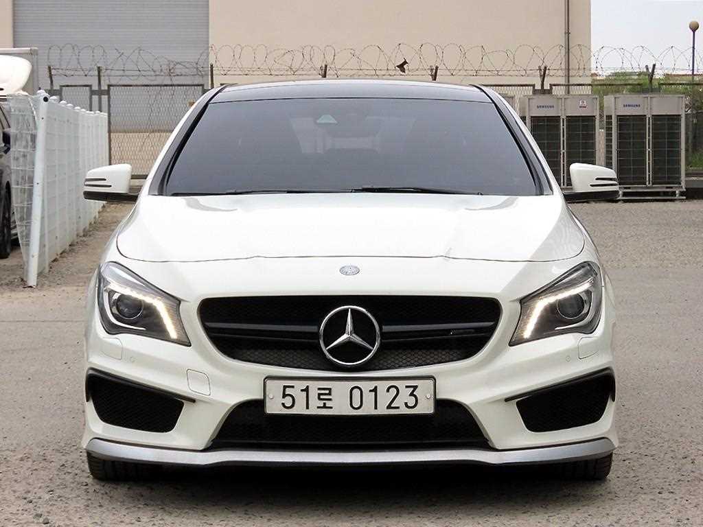 Mercedes Benz CLA Class 2016 Blanco - Importación desde Corea - HF Imports Iquique - Foto 1
