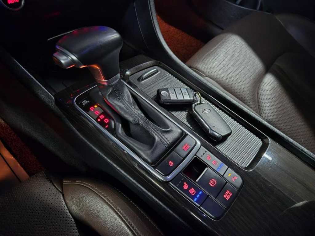 KIA K5 2016 Blanco - Importación desde Corea - HF Imports Iquique - Foto 16