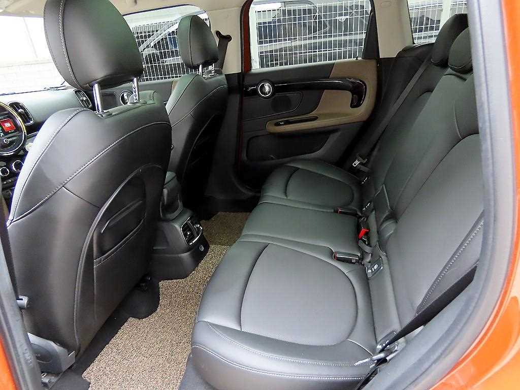 Mini Countryman - Vista 6