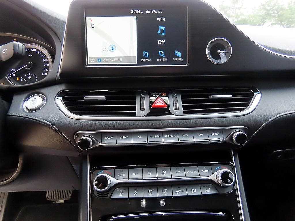 HYUNDAI Grandeur 2018 Negro - Importación desde Corea - HF Imports Iquique - Foto 13