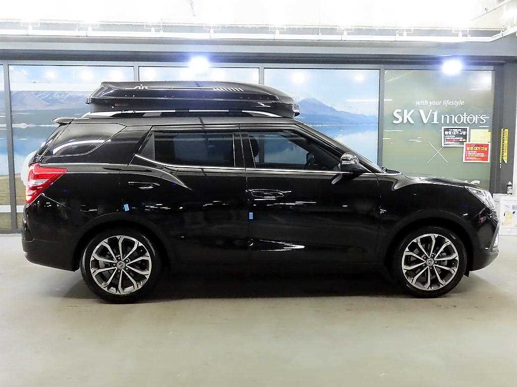 Ssangyong Tivoli - Vista 3