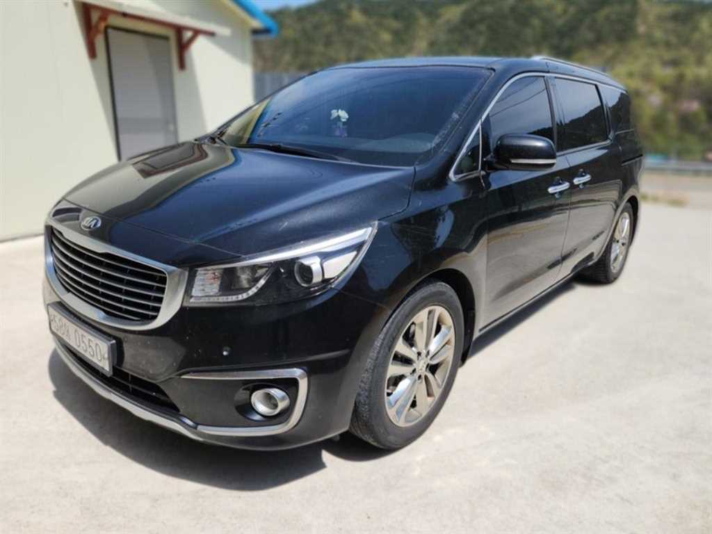 KIA Carnival - Vista 2