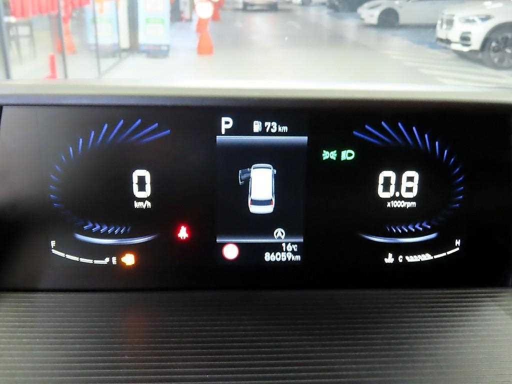 HYUNDAI Staria - Vista 9