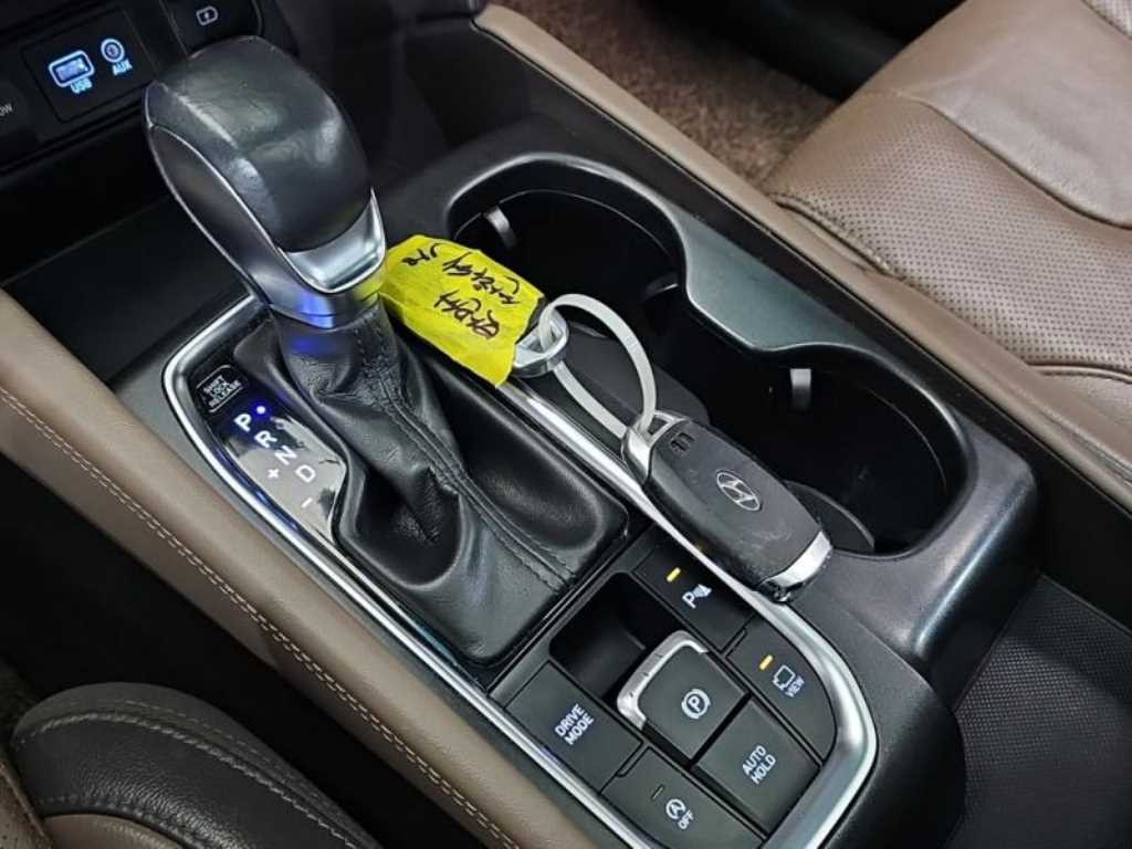 HYUNDAI Santa Fe - Vista 12