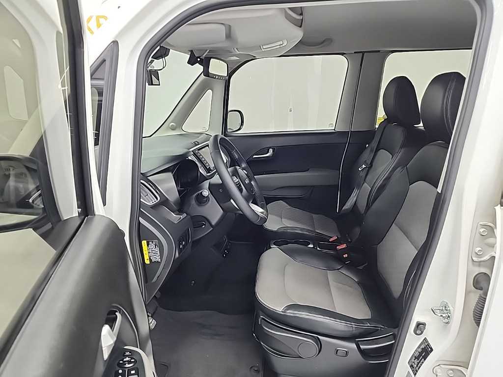 KIA Ray - Vista 11