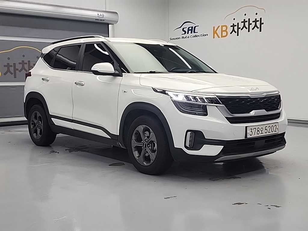 KIA Seltos - Vista 4