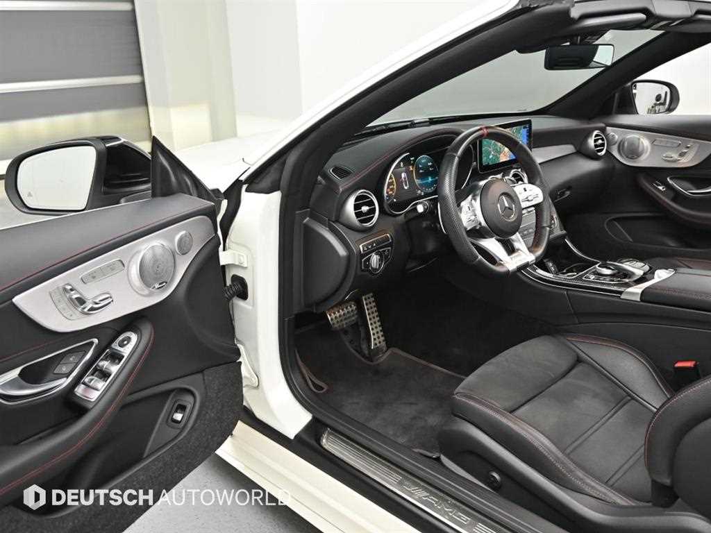 Mercedes Benz C Class - Vista 11
