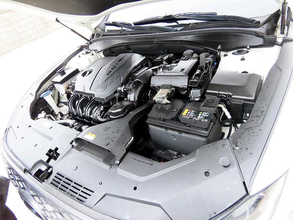 HYUNDAI Grandeur 2022 Blanco - Importación desde Corea - HF Imports Iquique - Foto 19