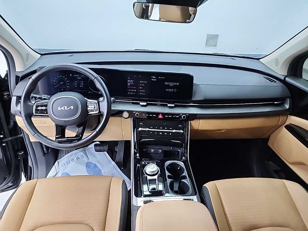 KIA Carnival - Vista 7