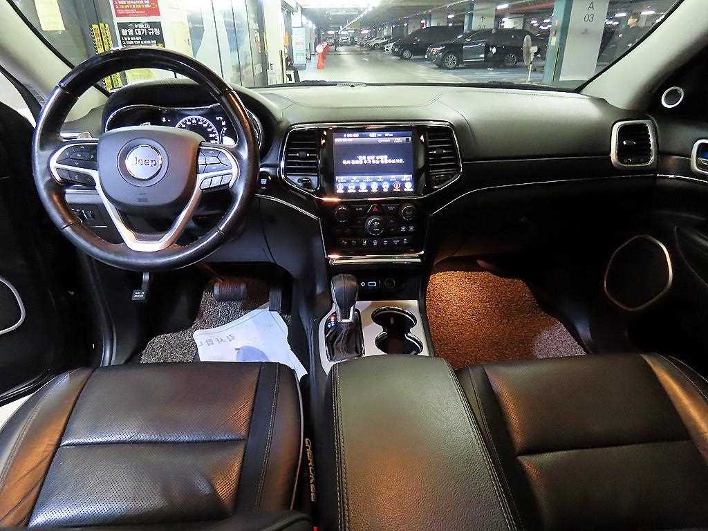 Jeep Cherokee - Vista 10