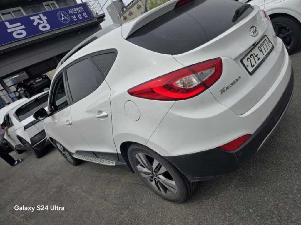 HYUNDAI Tucson - Vista 3
