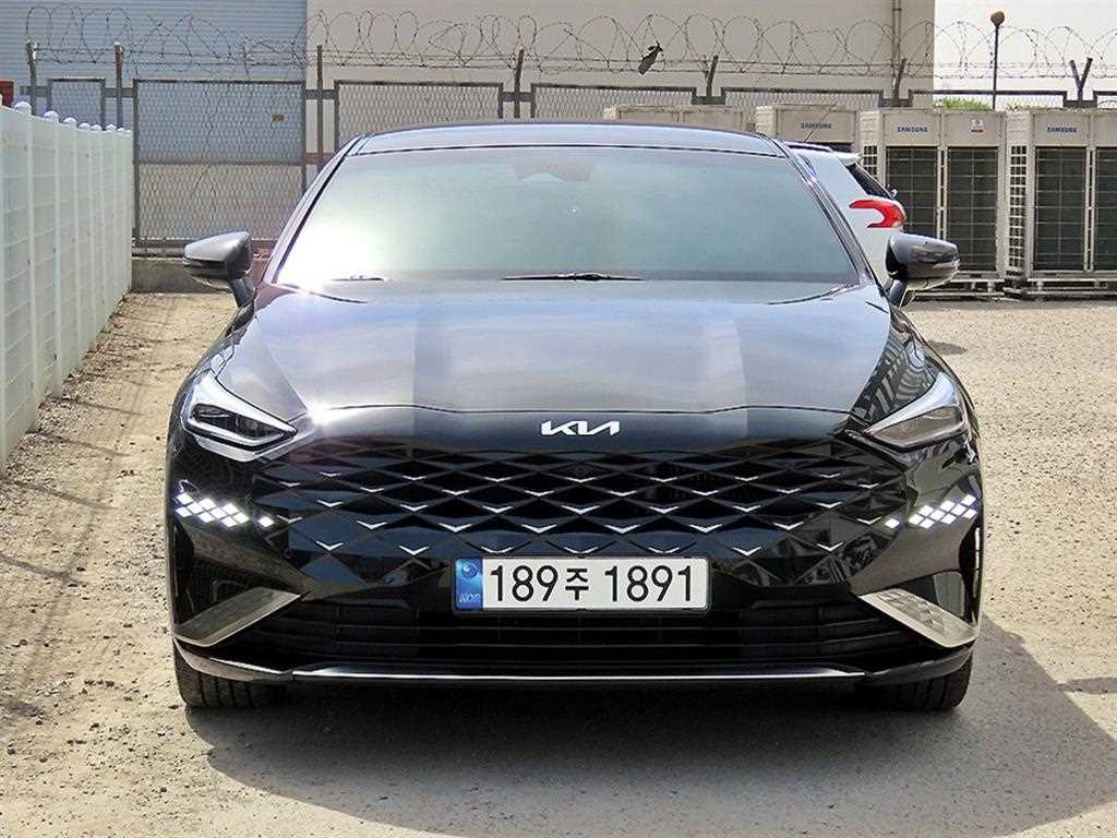 KIA K8 2023 Negro - Importación desde Corea - HF Imports Iquique - Foto 1