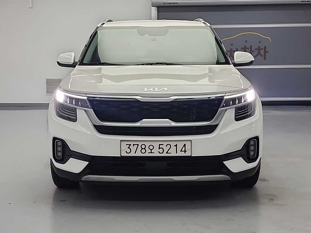 KIA Seltos - Vista 2