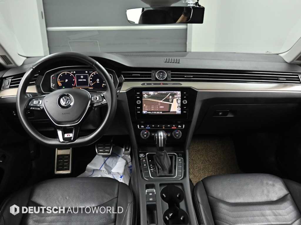 Volkswagen Arteon - Vista 7