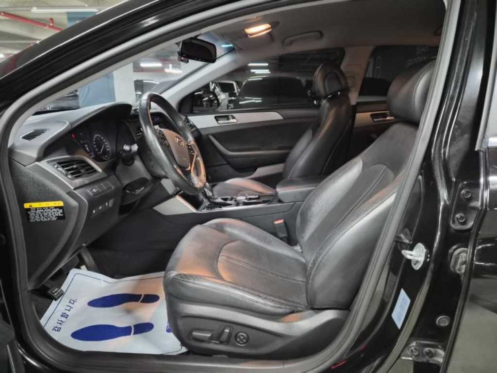 HYUNDAI Sonata - Vista 5