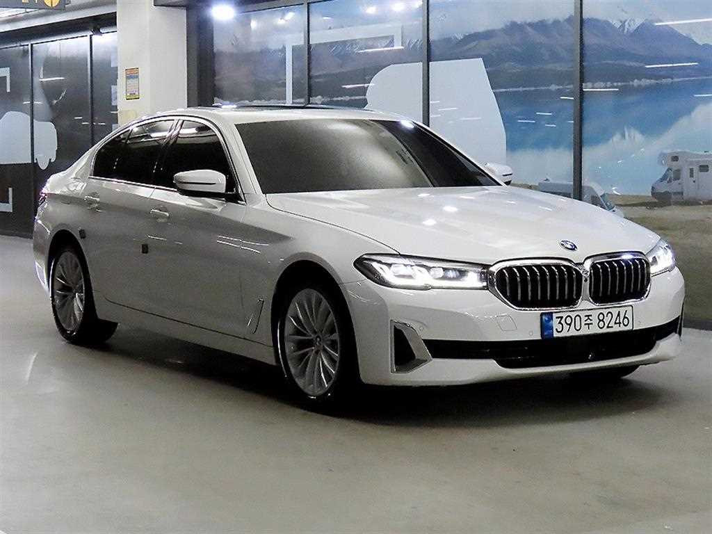BMW 5 Series 2023 Blanco - Importación desde Corea - HF Imports Iquique - Foto 1