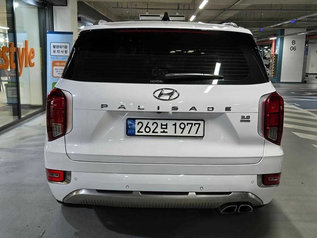 HYUNDAI Palisade - Vista 5