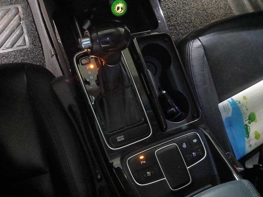 KIA K7 - Vista 8