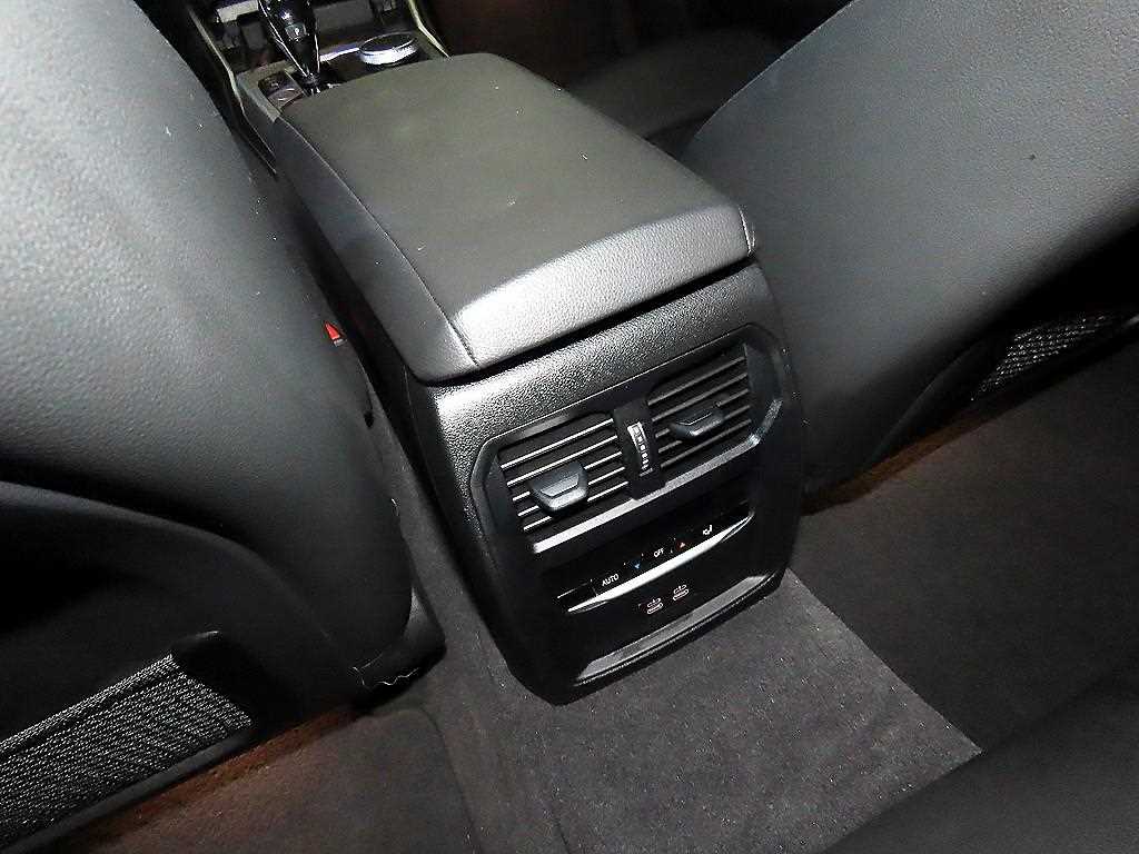 BMW 3 series 2021 Blanco - Importación desde Corea - HF Imports Iquique - Foto 15