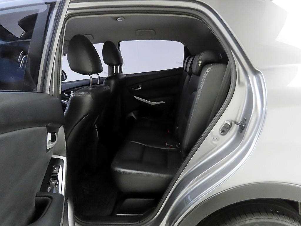 Ssangyong Korando 2015 Gris - Importación desde Corea - HF Imports Iquique - Foto 13