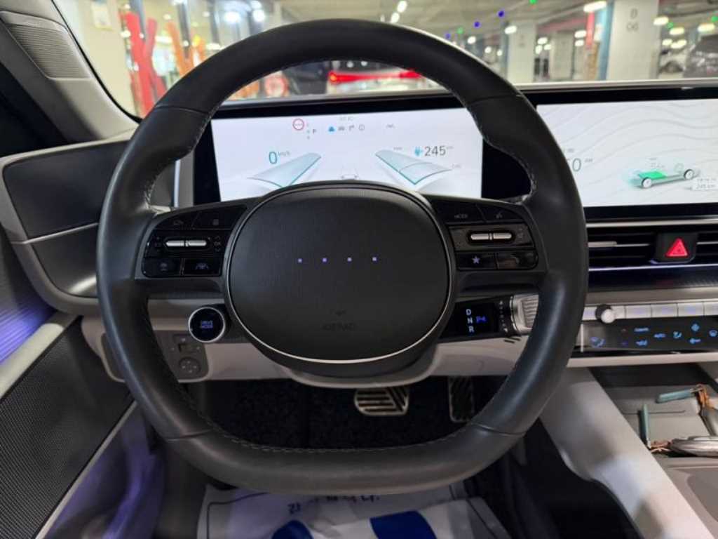 HYUNDAI Ioniq 6 - Vista 8