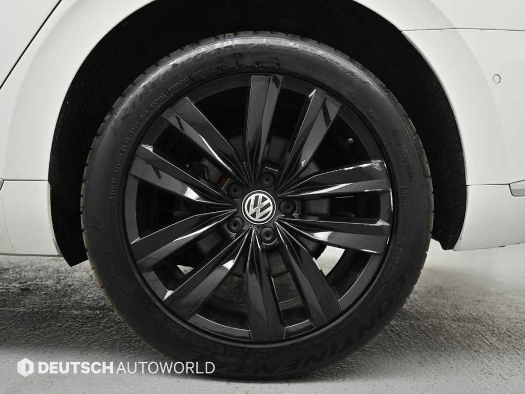 Volkswagen Arteon - Vista 6