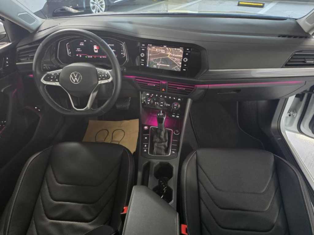 Volkswagen Jetta - Vista 5