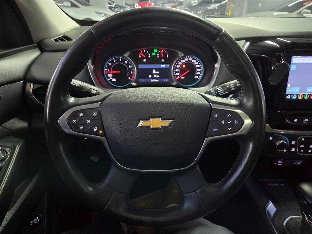 Chevrolet Travers - Vista 11