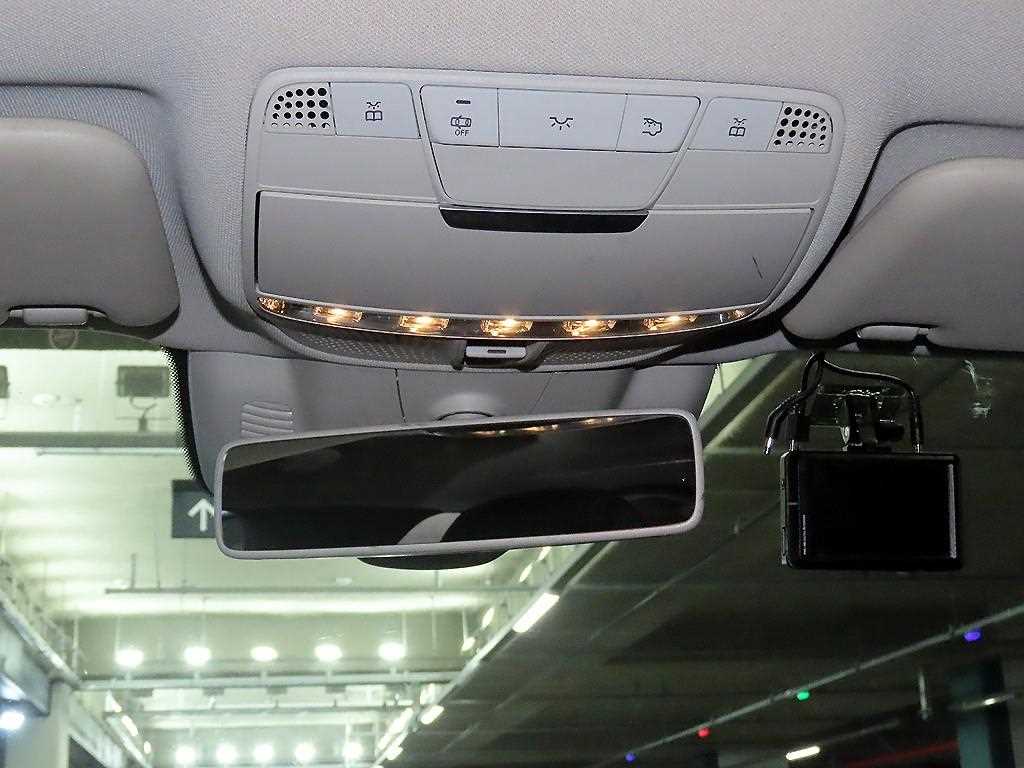 Mercedes Benz E class 2017 Plateado - Importación desde Corea - HF Imports Iquique - Foto 16