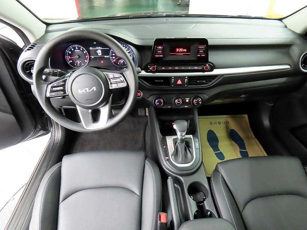 KIA K3 - Vista 7