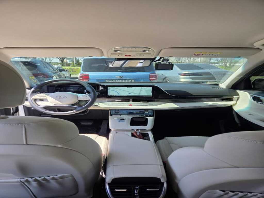 HYUNDAI Grandeur - Vista 6