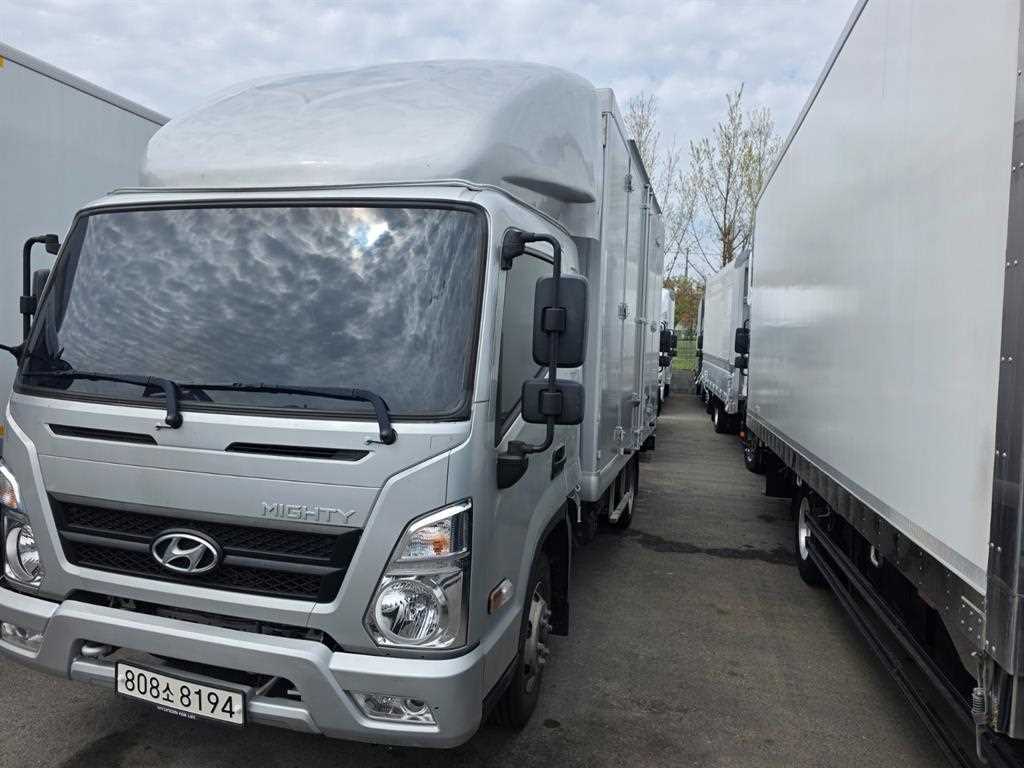medium and large cargo truck 2019 Gris - Importación desde Corea - HF Imports Iquique - Foto 1