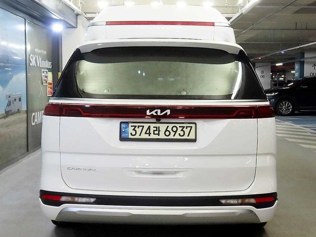 KIA Carnival - Vista 5