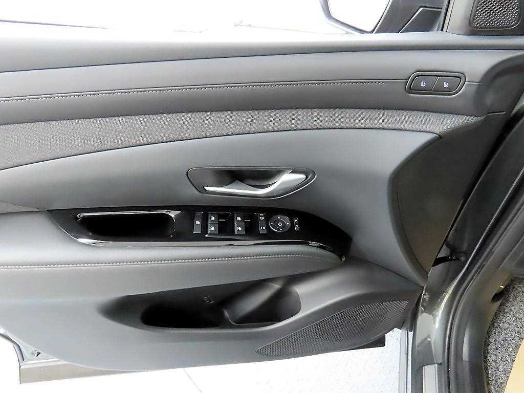 HYUNDAI Tucson - Vista 11