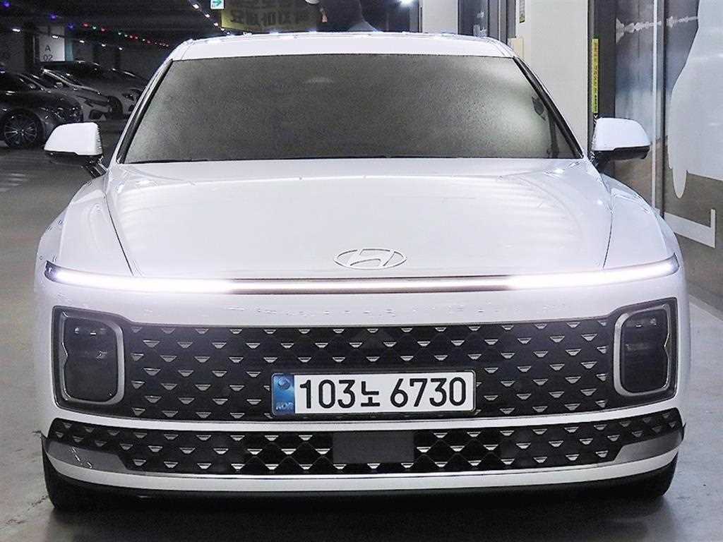 HYUNDAI Grandeur - Vista 2