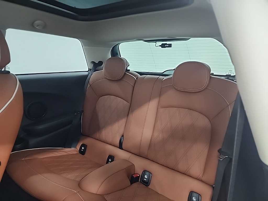 Mini Cooper - Vista 12