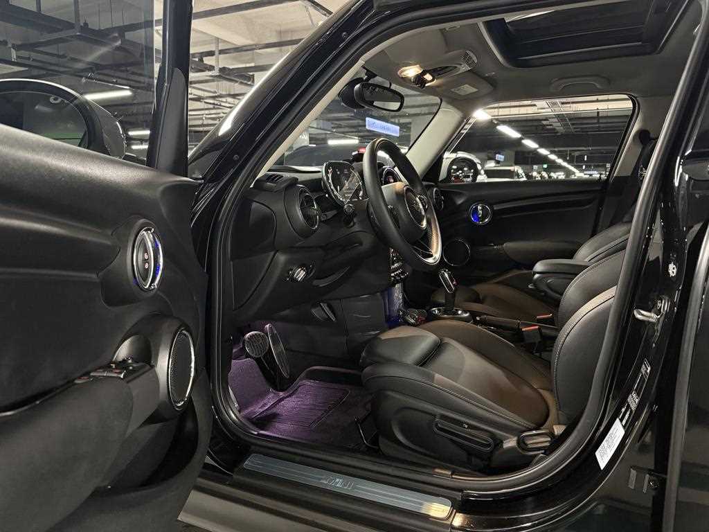 Mini Cooper - Vista 8