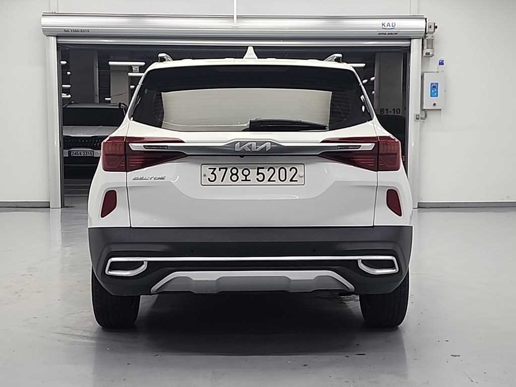 KIA Seltos - Vista 3